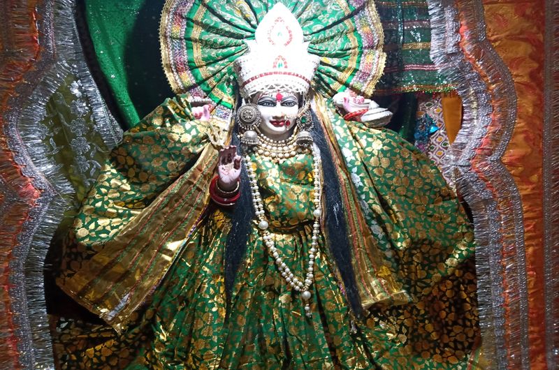 Shree Shyam Bihari Mandir Images - Sainwa