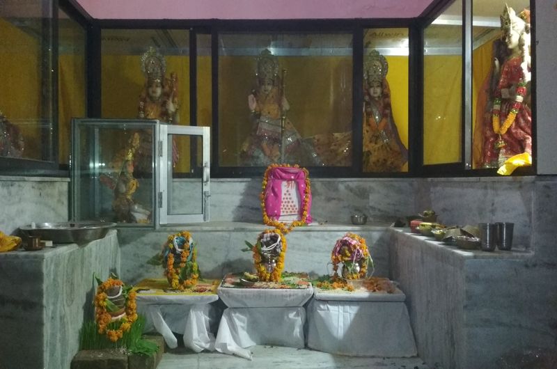 Shree Shyam Bihari Mandir Images - Sainwa